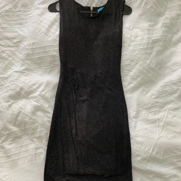 Alice + Olivia Sparkly Annabelle Cocktail Dress - Picture 3 of 5